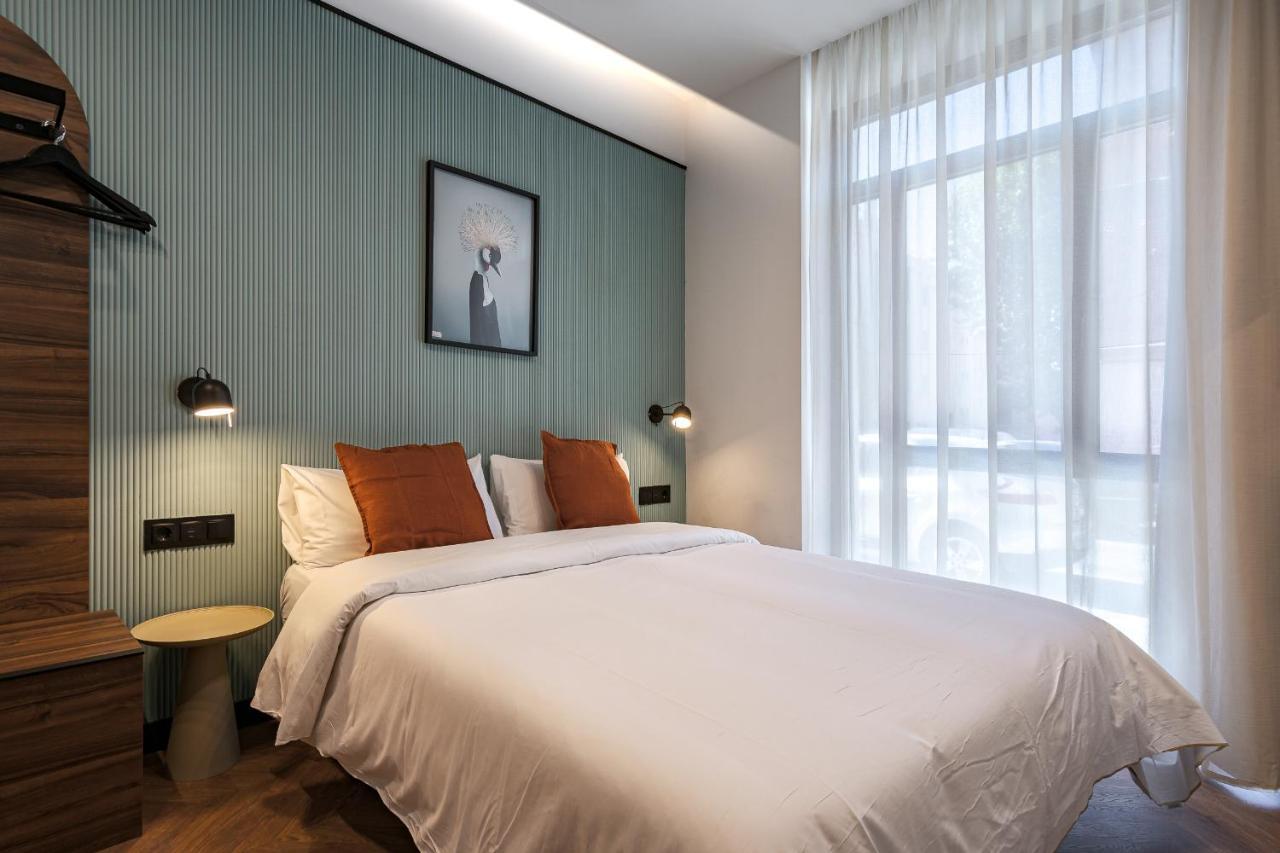 Style Suites By Olala Homes Madrid Exterior photo