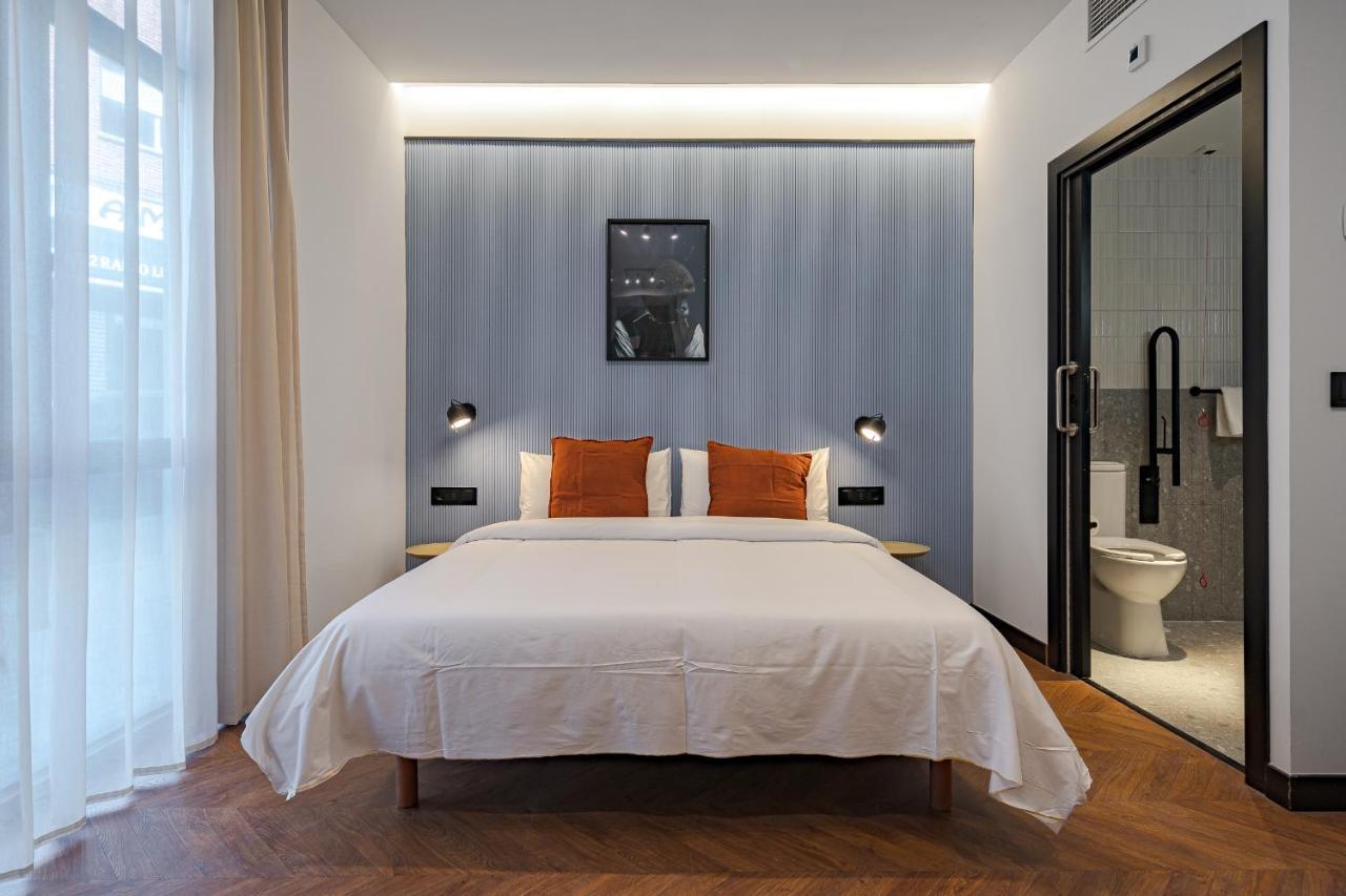 Style Suites By Olala Homes Madrid Exterior photo