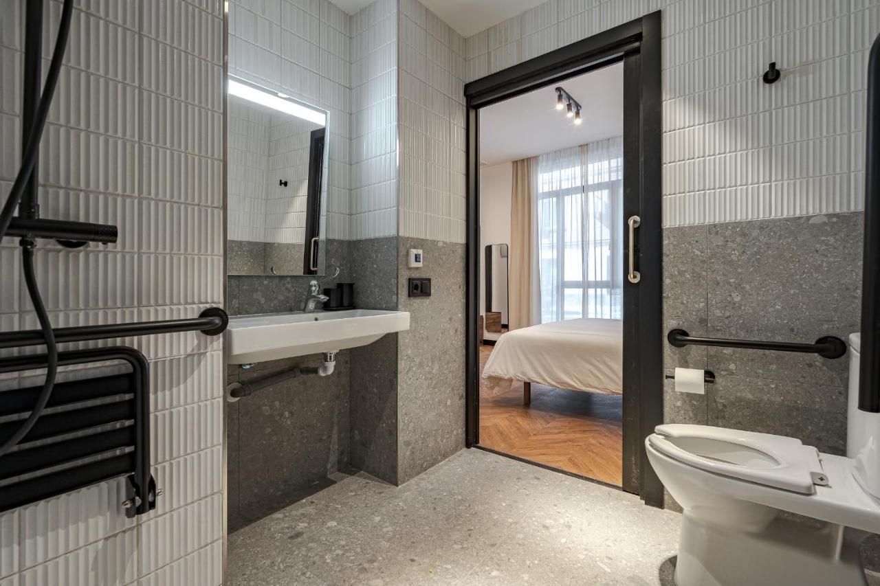 Style Suites By Olala Homes Madrid Exterior photo