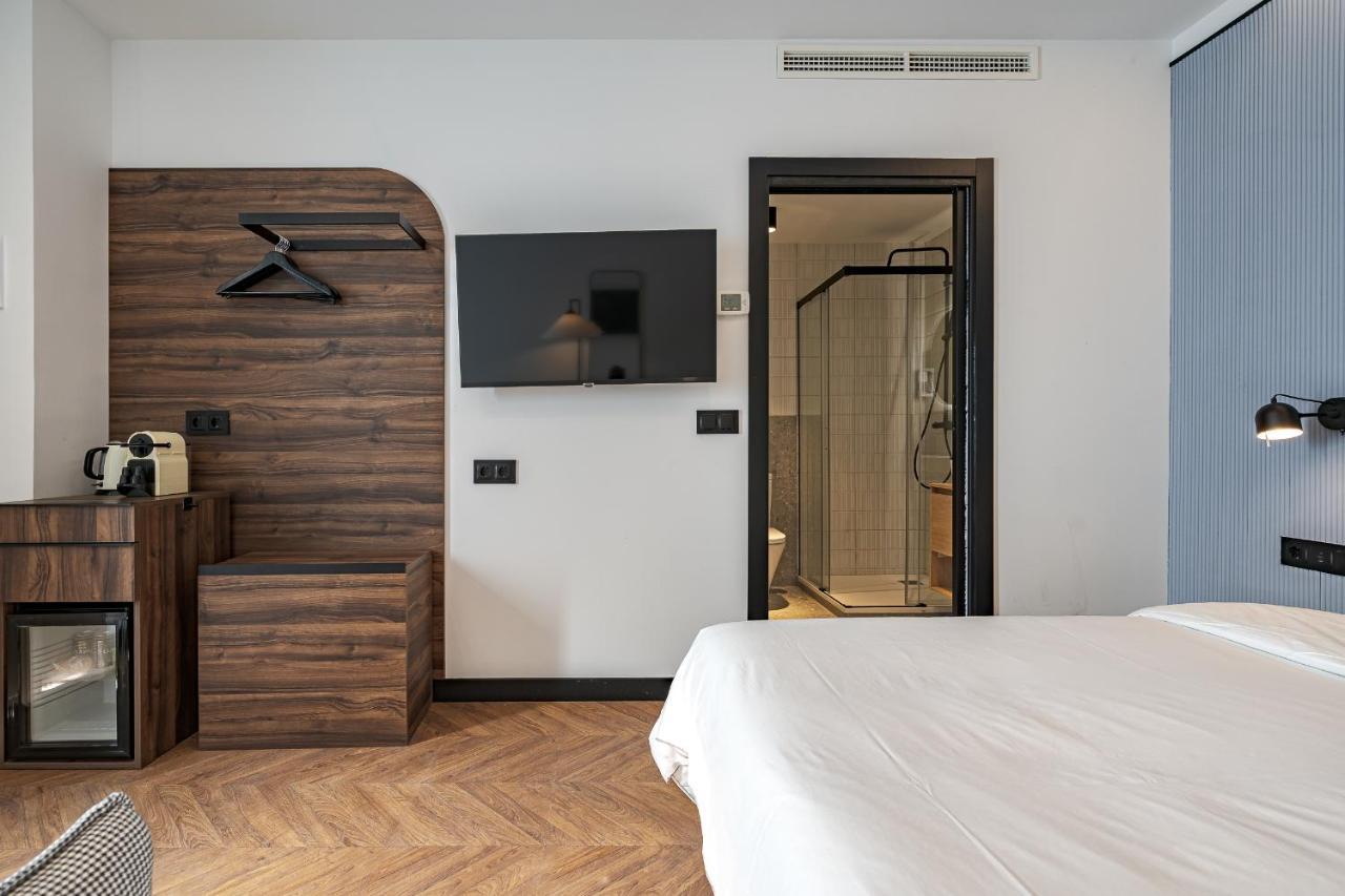 Style Suites By Olala Homes Madrid Exterior photo