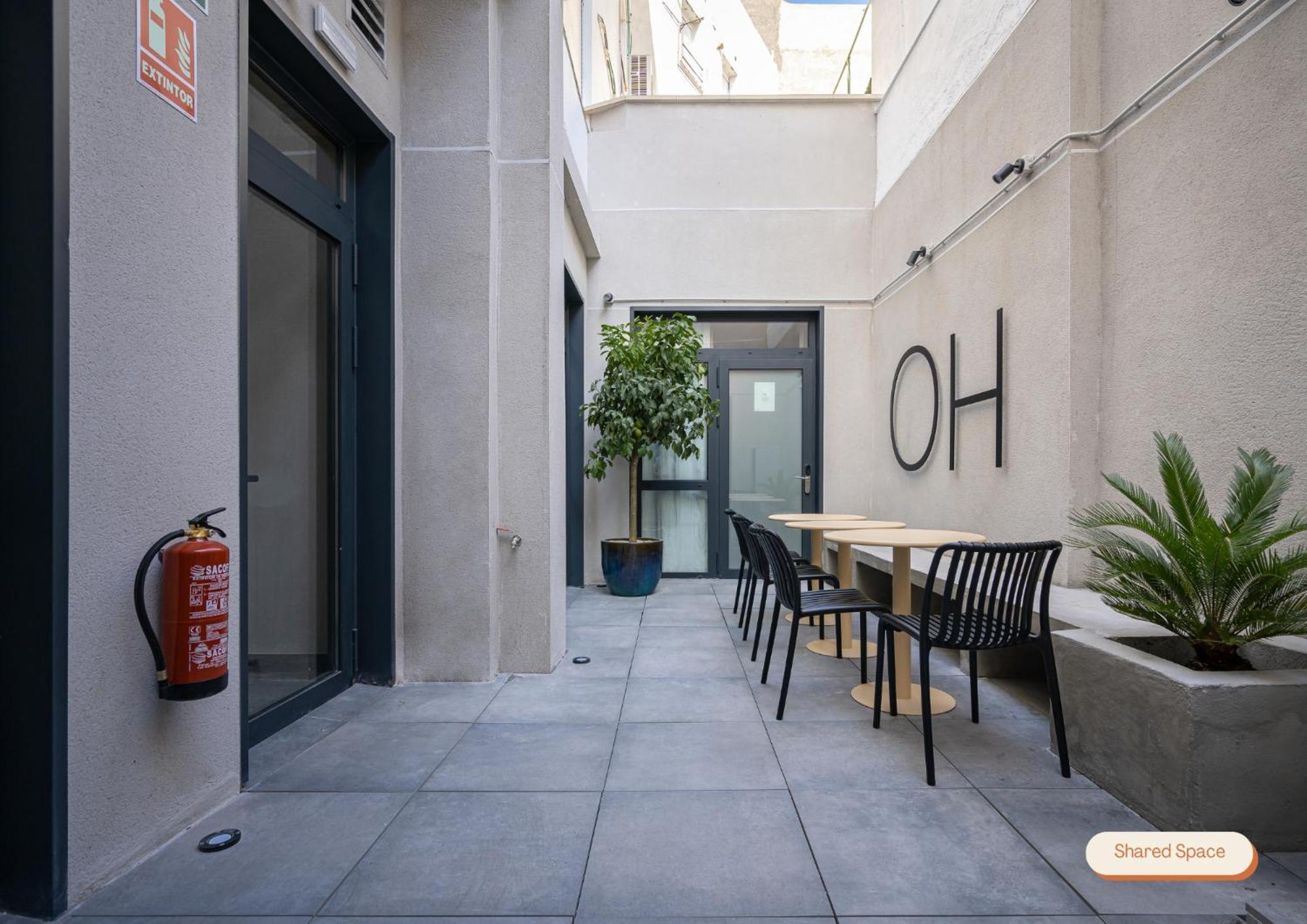 Style Suites By Olala Homes Madrid Exterior photo